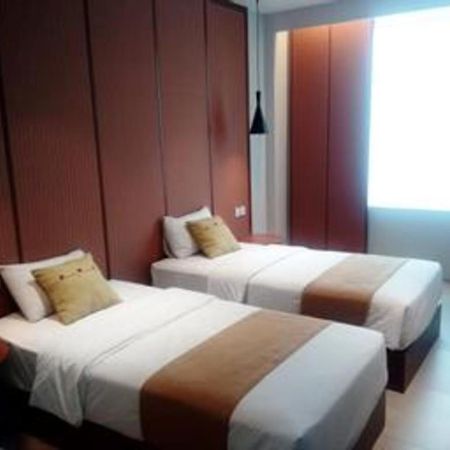 Hotel Cemerlang Bandung Zewnętrze zdjęcie