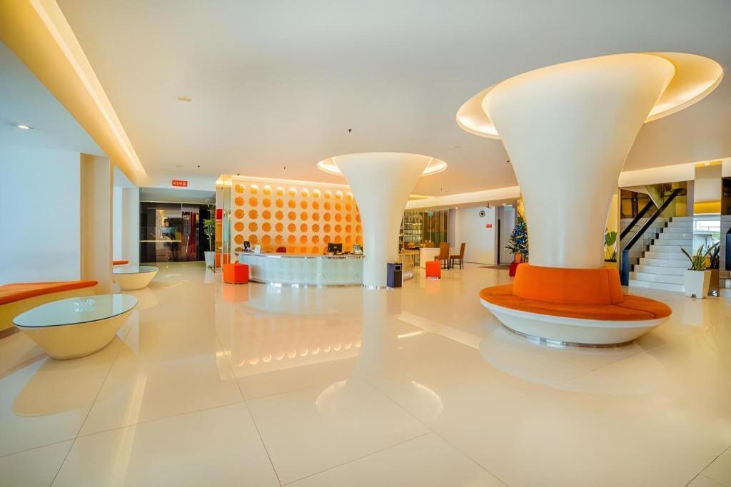 Hotel Cemerlang Bandung Zewnętrze zdjęcie