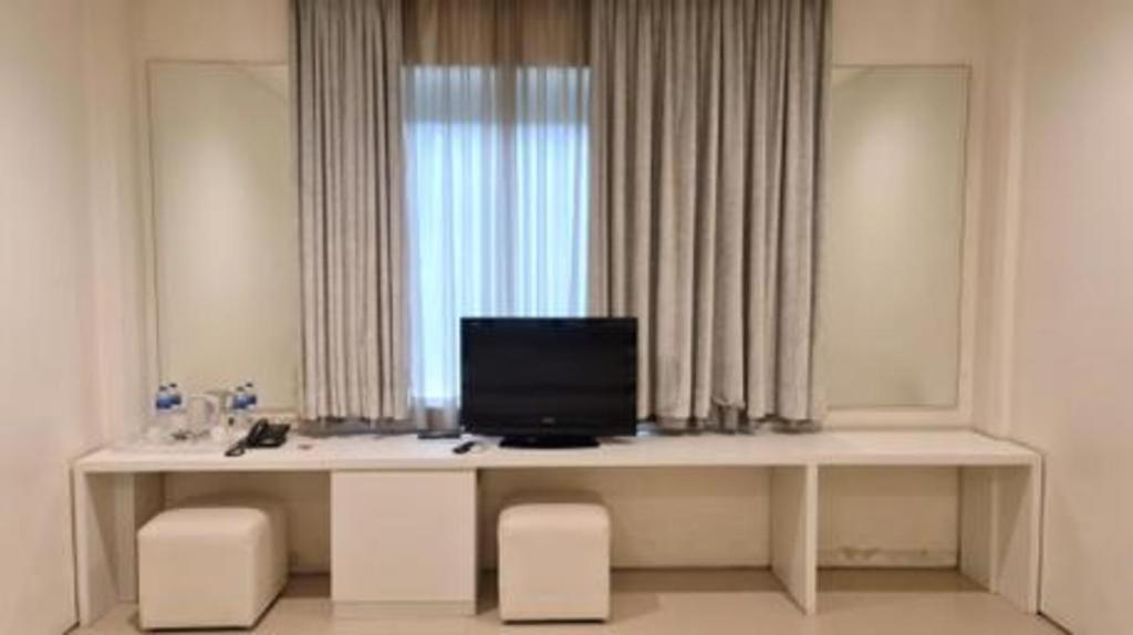 Hotel Cemerlang Bandung Zewnętrze zdjęcie